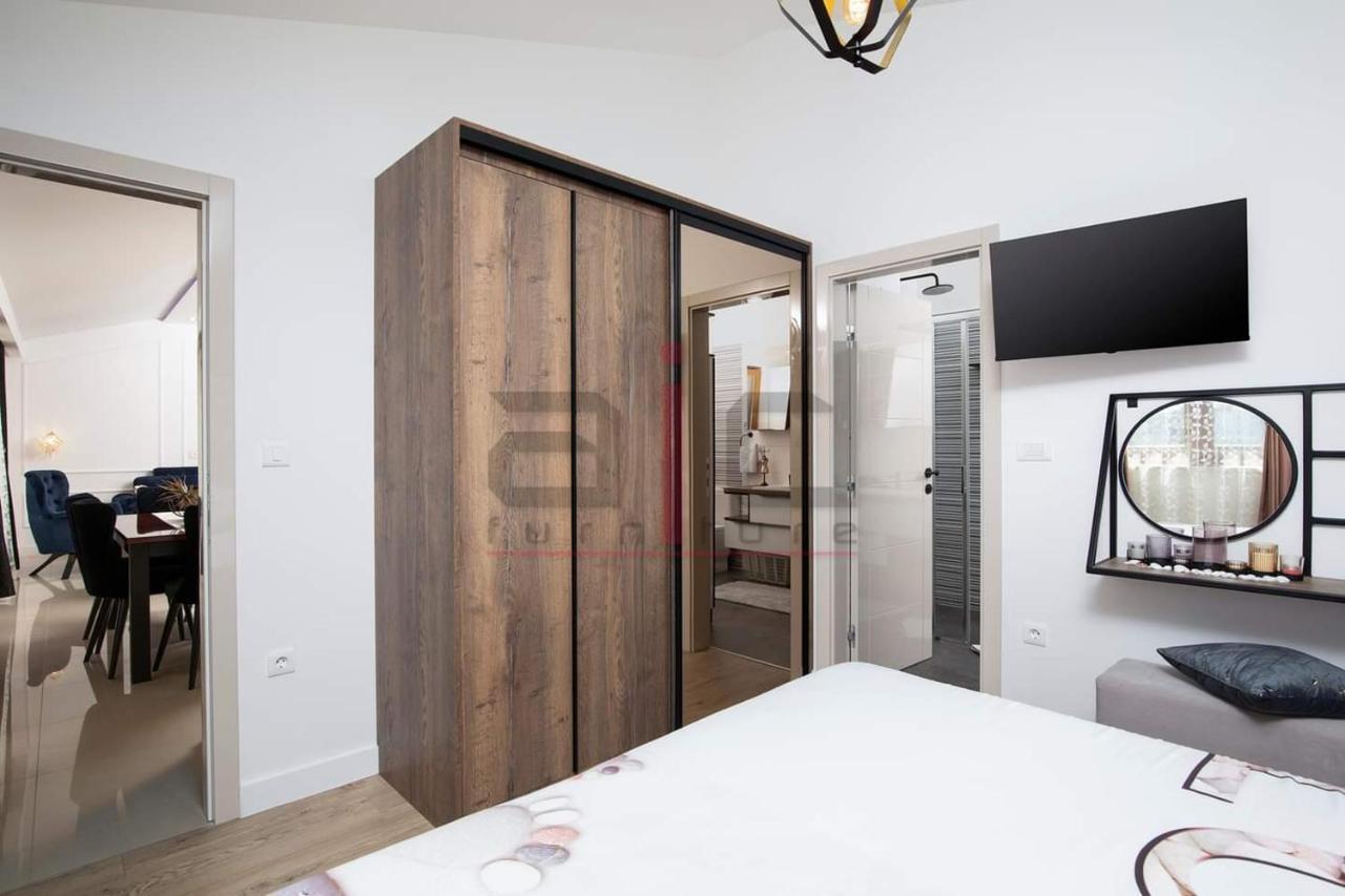 Apartament Pula Porta Aurea & Wellness Oasis Zewnętrze zdjęcie
